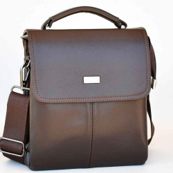 Мъжки чанти: Мъжка чанта от естествена телешка кожа, спортно-елегантен модел, височина 23 см, кафява